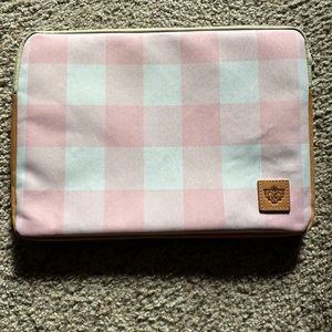 Barrington 15” Laptop Case